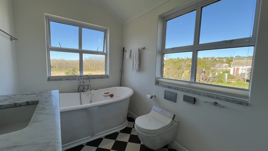 3 Bedroom Property for Sale in Van Riebeeckshof Western Cape